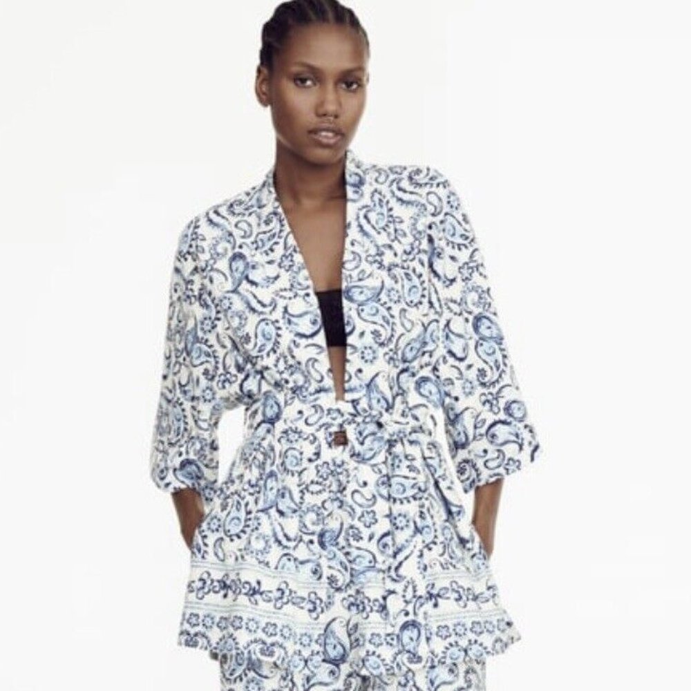 ZARA WOMAN BELTED PARSLEY PRINTED LINEN BLEND KIMONO JACKET BLUE WHITE XS-S‎